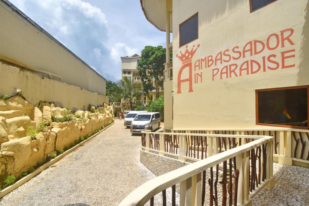 Ambassador In Paradise Balabag  Ngoại thất bức ảnh