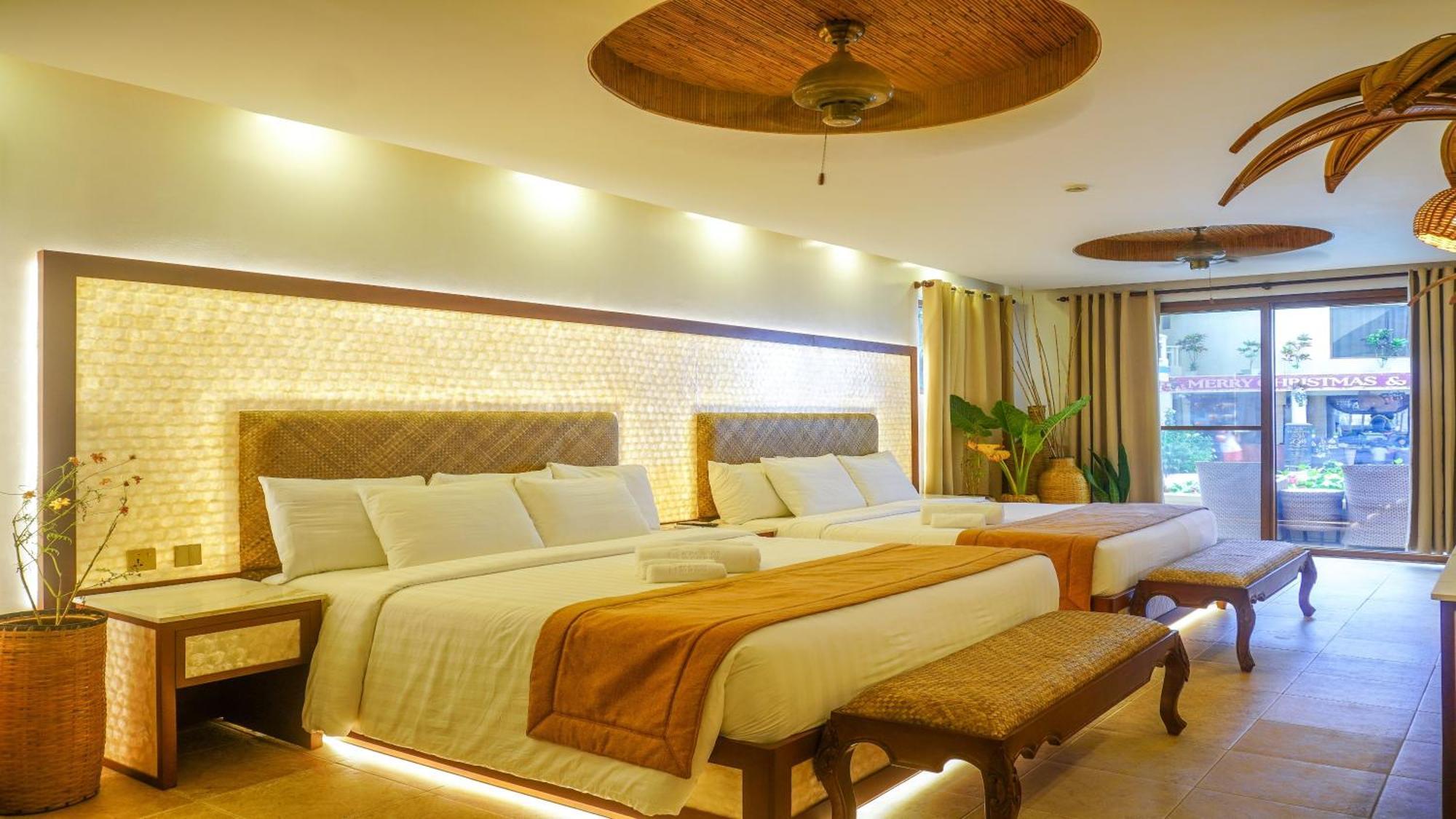 Ambassador In Paradise Balabag  Ngoại thất bức ảnh