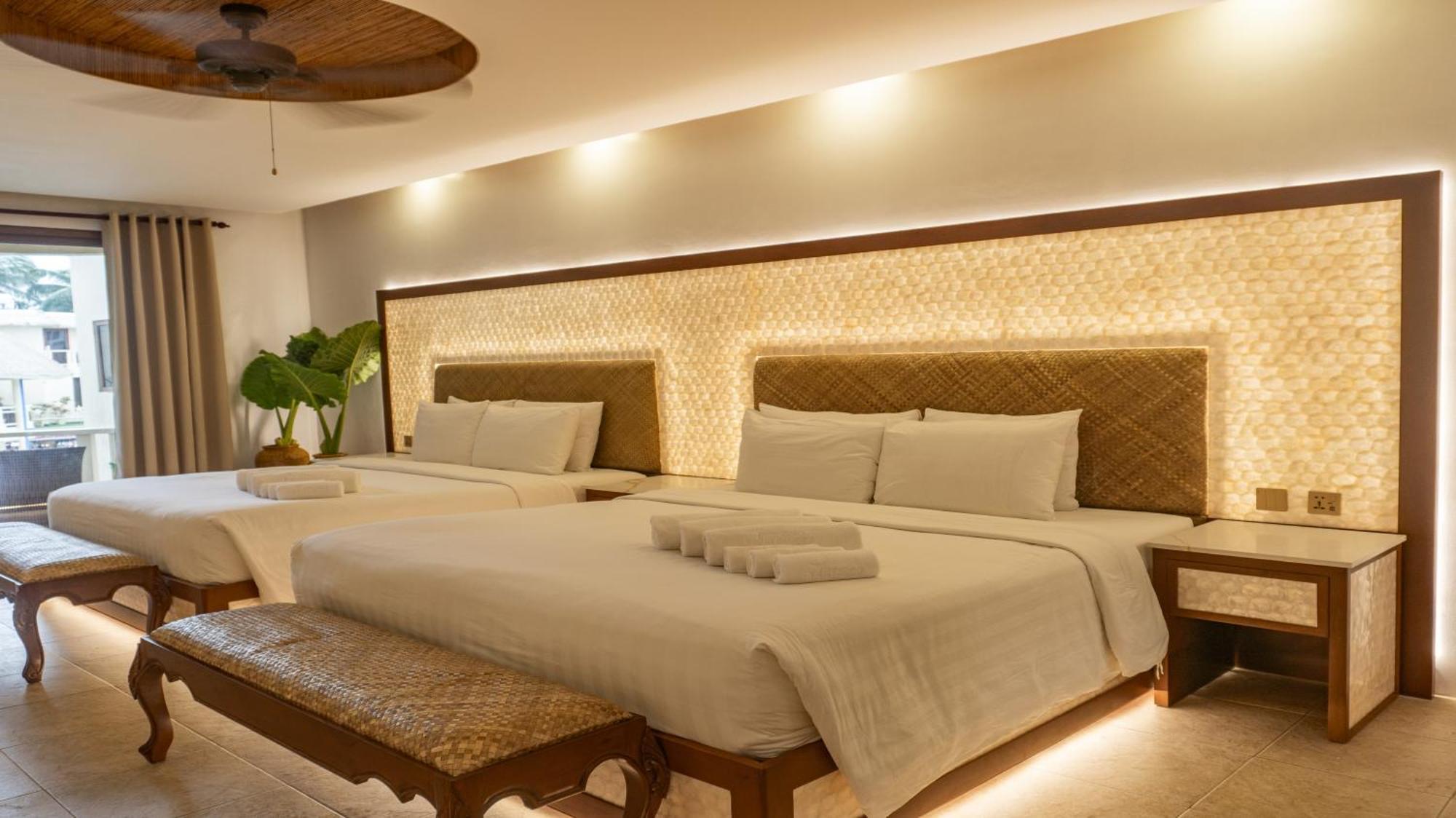 Ambassador In Paradise Balabag  Ngoại thất bức ảnh Deluxe Room